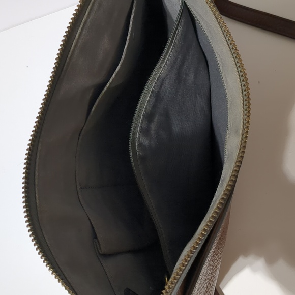 Fossil leather crossbody grey, white and pink - Picture 4 of 10